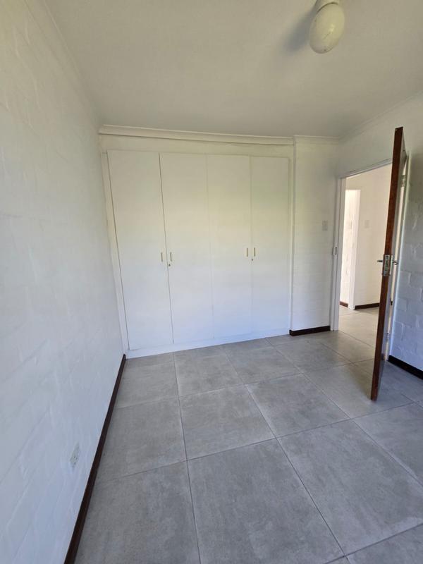 To Let 2 Bedroom Property for Rent in Thornton Western Cape